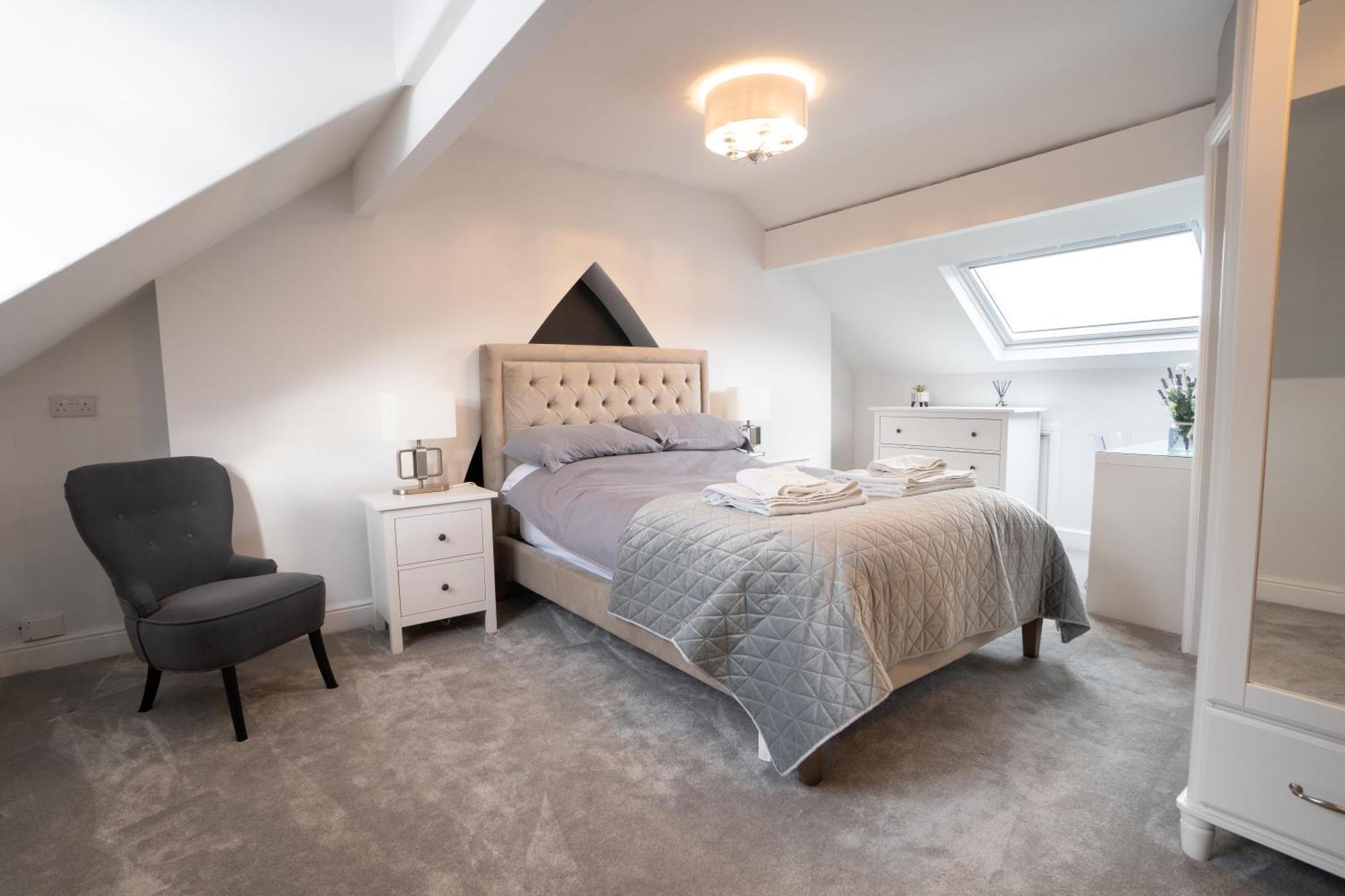 4 Bed End Terrace - Sleeps 7 Villa Ilkley Exterior photo